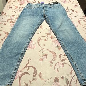 New True Religion Jeans Size 33